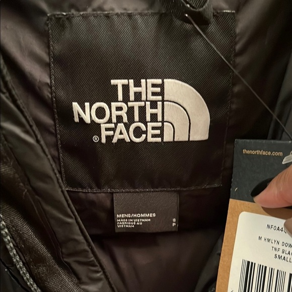 The North Face Black Hmlyn down Parka. Mens size small - Picture 3 of 11